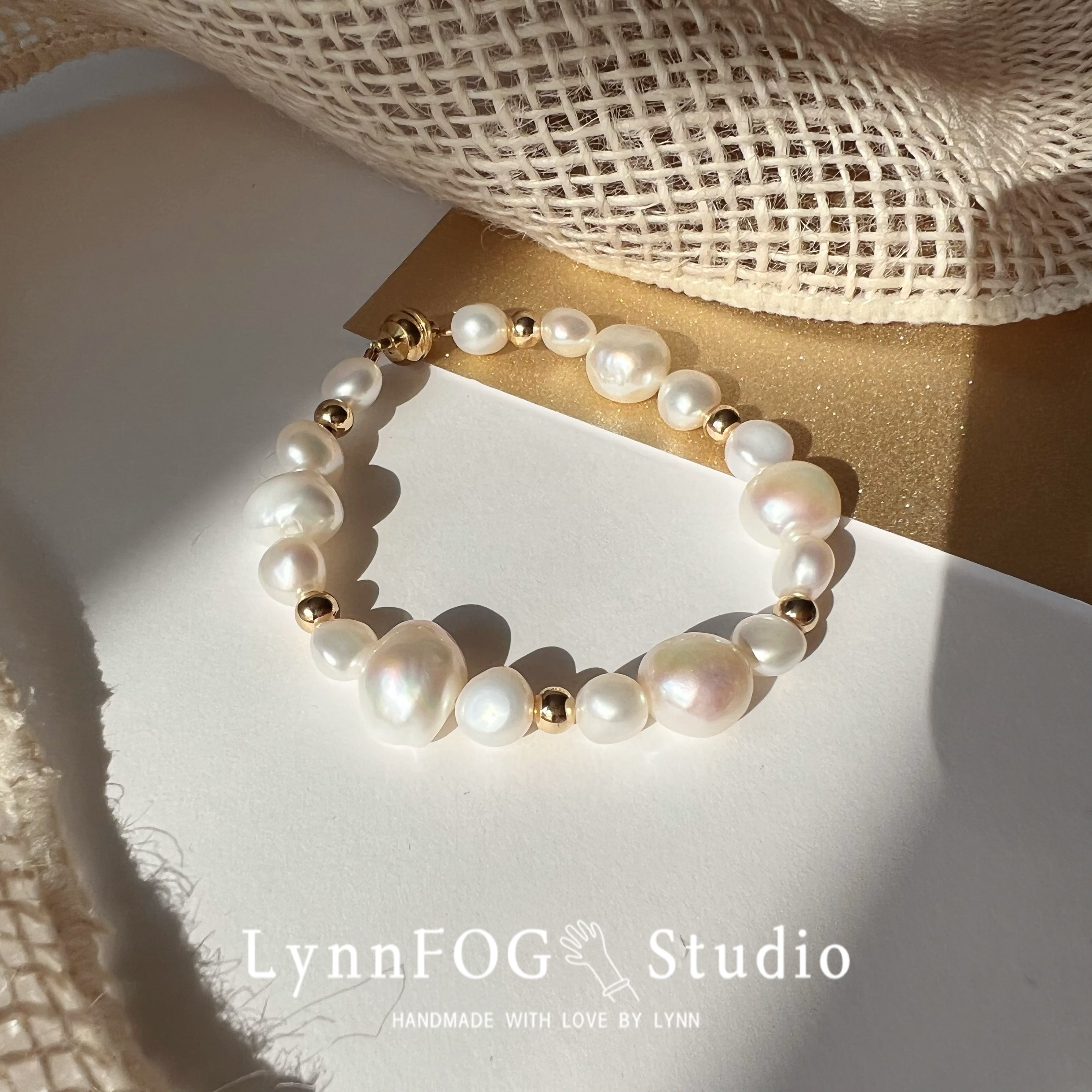 Baroque Pearl Ballchain Wristlet