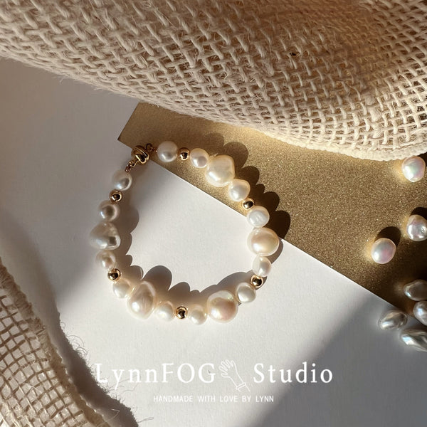 Vintage Baroque Pearl Bracelet.